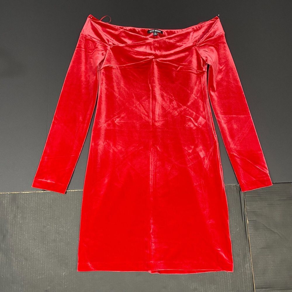 STEVE MADDEN True Red Alaura Off The Shoulder Velvet Mini Dress Size L Christmas - Picture 3 of 14